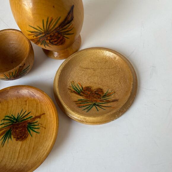 Vintage Wooden Pine Cone Pinecone Carved Serving 7 Pieces Vermont - Picture 5 of 10